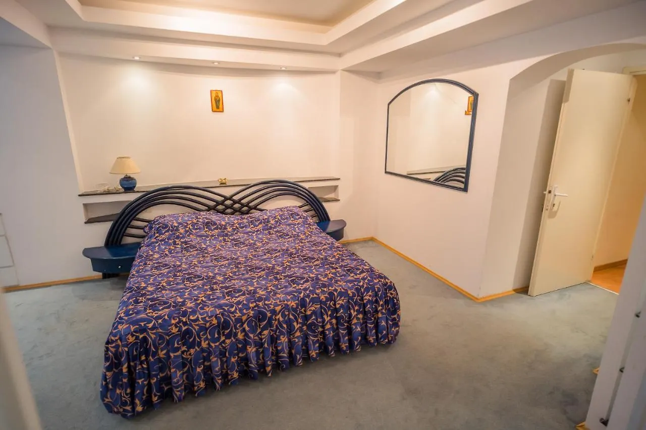 Artsy 3Br Flat In Primaverii - Most Exlcusive Area Boekarest