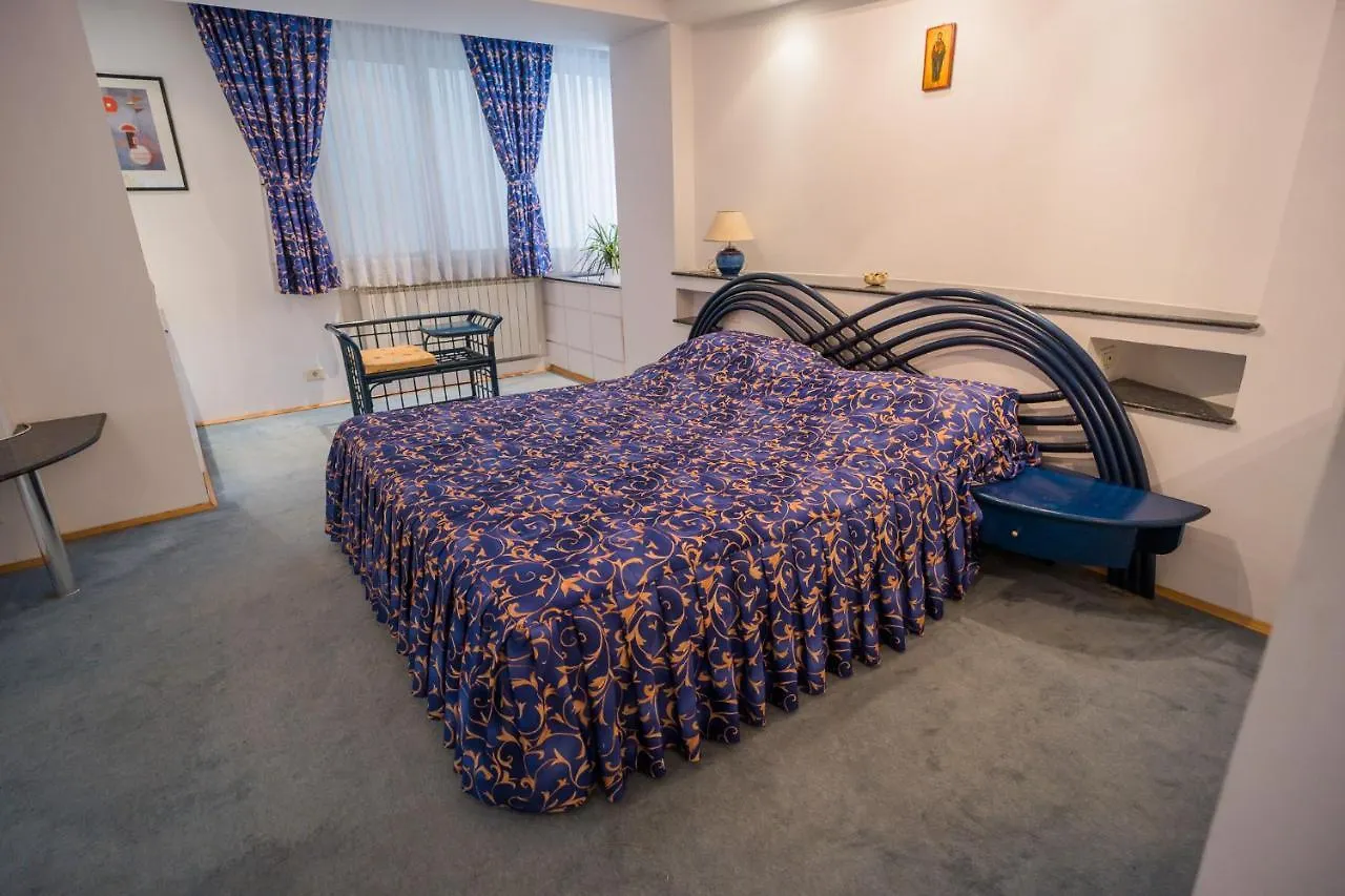 Artsy 3Br Flat In Primaverii - Most Exlcusive Area Boekarest 0*,  Roemenië